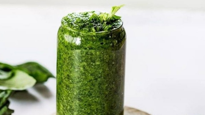 مراحل طرز تهیه سبزی دلال شمالی