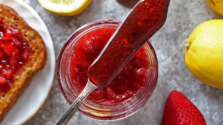 مارمالاد توت فرنگی مارمالاد توت فرنگی