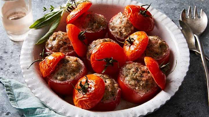 نکات و فوت و فنهای تهیه دلمه گوجه فرنگی نکات و فوت و فنهای تهیه دلمه گوجه فرنگی