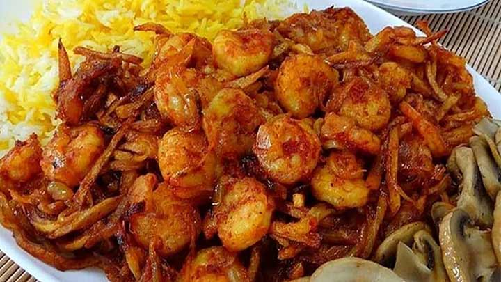 مراحل تهیه دوپیازه میگو مراحل تهیه دوپیازه میگو