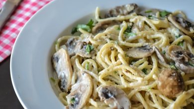طرز تهیه اسپاگتی سیر و قارچ؛ فانتزی و خوشمزه