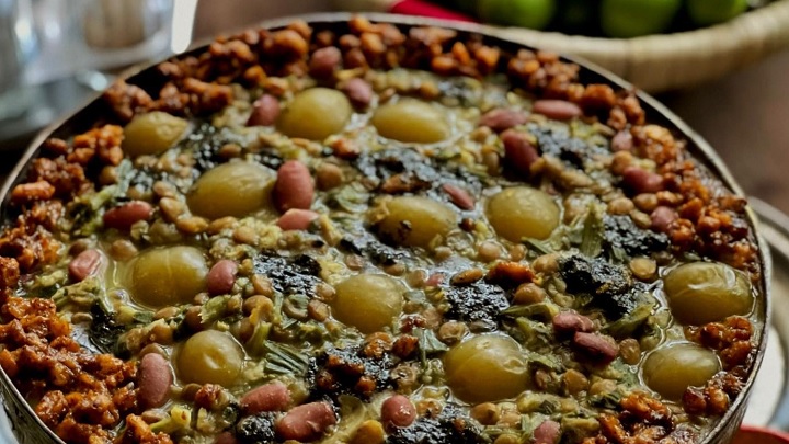 آش گوجه سبز آش گوجه سبز