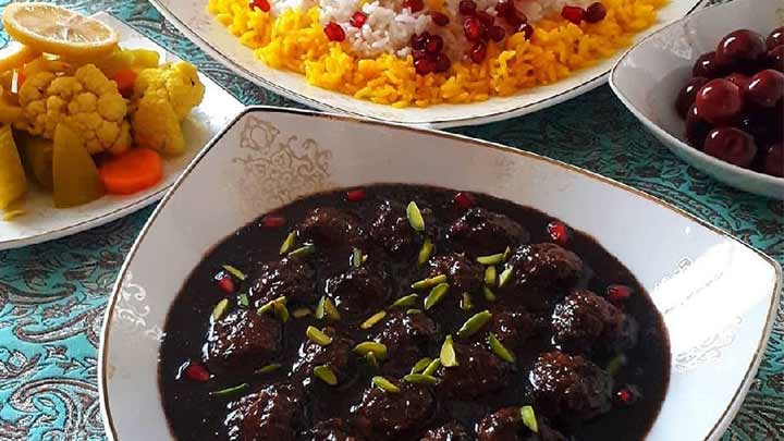 نکات و فوت و فن‌های تهیه خورشت داوود پاشا