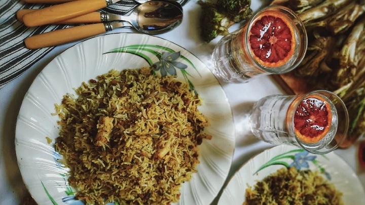 مراحل تهیه پلو کنگر مراحل تهیه پلو کنگر