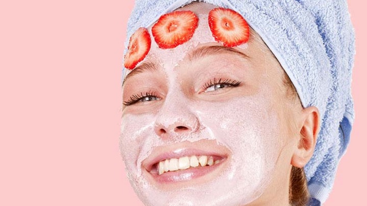 خواص توت فرنگی برای پوست