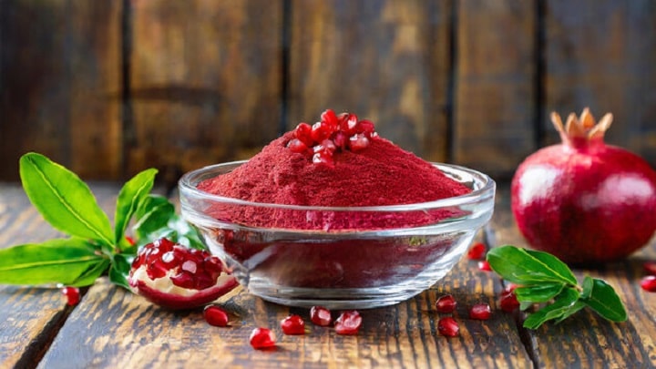 پودر انار از ادویههای کمتر شناخته شده در آشپزی پودر انار از ادویههای کمتر شناخته شده در آشپزی