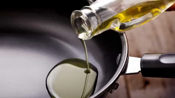 روغن زیتون بهتر است یا روغن کانولا؟