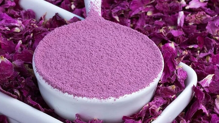 طرز تهيه پودر گل سرخ