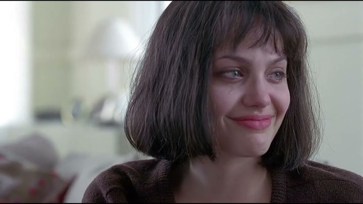 3) جیا (Gia) 3) جیا (Gia)