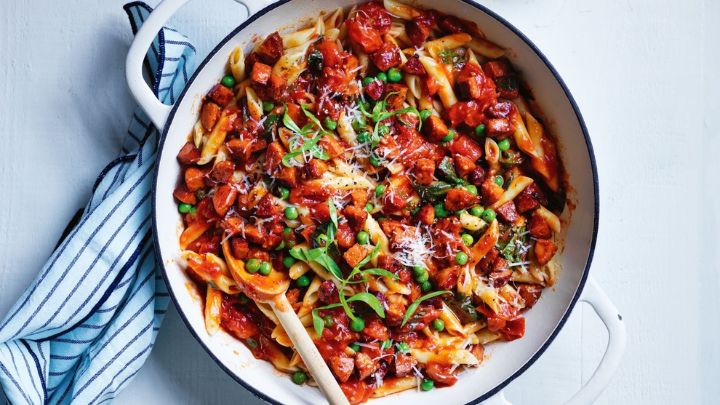 نکات و فوت و فن‌های تهیه پاستا با گوجه و نخود فرنگی