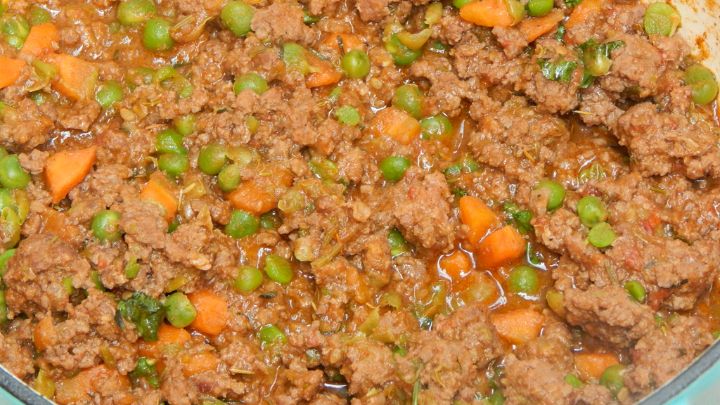 نکات و فوت و فنهای تهیه خوراک نخود فرنگی با گوشت نکات و فوت و فنهای تهیه خوراک نخود فرنگی با گوشت