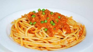 طرز تهیه پاستا با گوجه و نخود فرنگی؛ ساده و خوشمزه