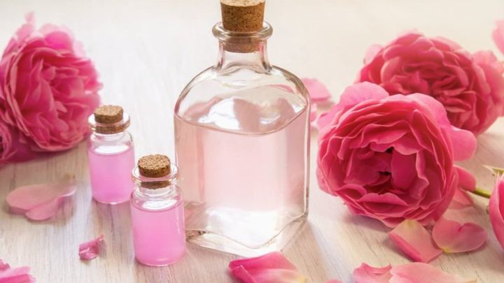 ضد پیری و چین و چروک از خواص گلاب برای پوست ضد پیری و چین و چروک از خواص گلاب برای پوست