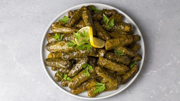 با رازهای خوشمزه شدن دلمه برگ مو آشنا شوید