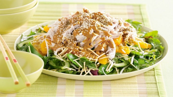 طرز تهیه سالاد لارب تایلندی طرز تهیه سالاد لارب تایلندی