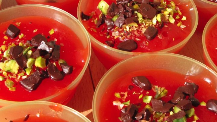 نکات و فوت و فنهای تهیه پودینگ هندوانه نکات و فوت و فنهای تهیه پودینگ هندوانه