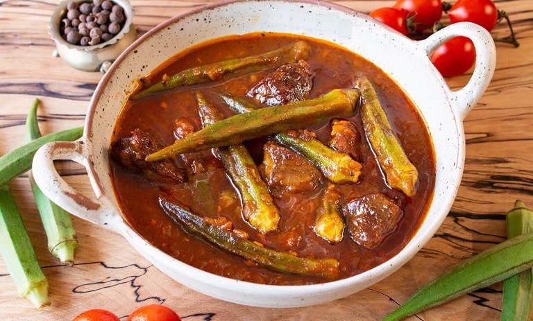 طرز تهیه آبگوشت بامیه خوشمزه به روش خانگی