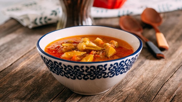 مراحل تهیه آبگوشت بامیه به روش ایلامی مراحل تهیه آبگوشت بامیه به روش ایلامی