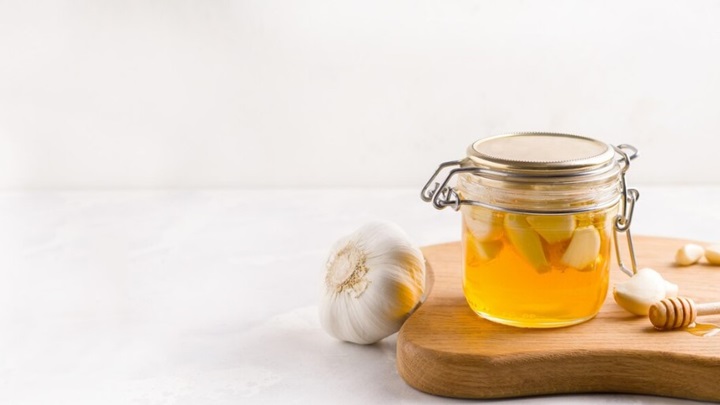 خواص سیر و عسل برای قلب خواص سیر و عسل برای قلب