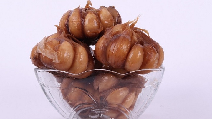 اندازه مصرف سیر ترشی در روز چقدر است؟ اندازه مصرف سیر ترشی در روز چقدر است؟