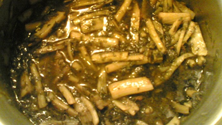 طرز تهیه خورش کنگر با مرغ و سبزی طرز تهیه خورش کنگر با مرغ و سبزی