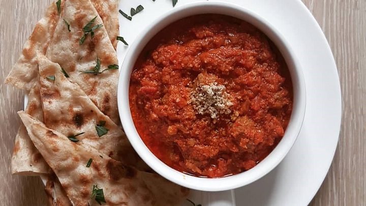 مراحل تهیه خورشت پامادور مراحل تهیه خورشت پامادور