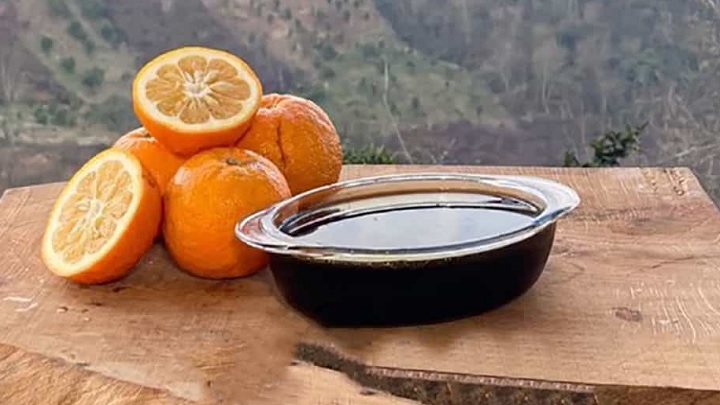 مراحل طرز تهیه رب نارنج در خانه