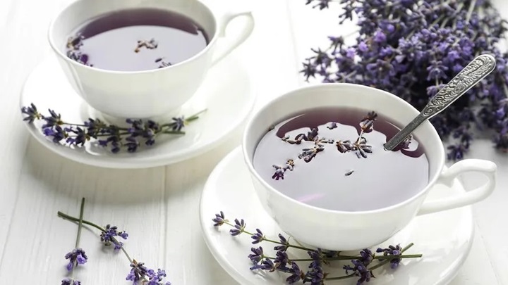 دمنوش ضد استرس اسطوخودوس دمنوش ضد استرس اسطوخودوس