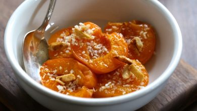 زردآلوی پخته با عسل؛ دسری خوشمزه و خوشرنگ