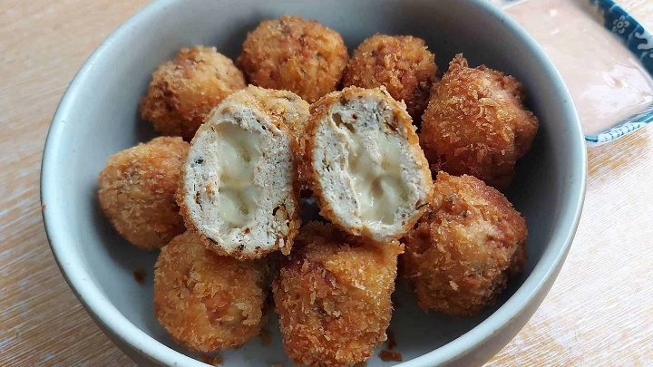 طرز تهیه ناگت مرغ پنیری با پنیر پروسس طرز تهیه ناگت مرغ پنیری با پنیر پروسس