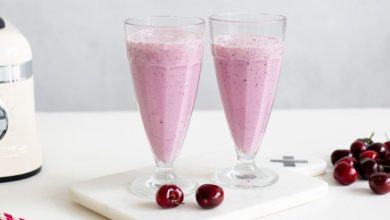 2 طرز تهیه میلک شیک گیلاس ساده و رژیمی برای ورزشکاران