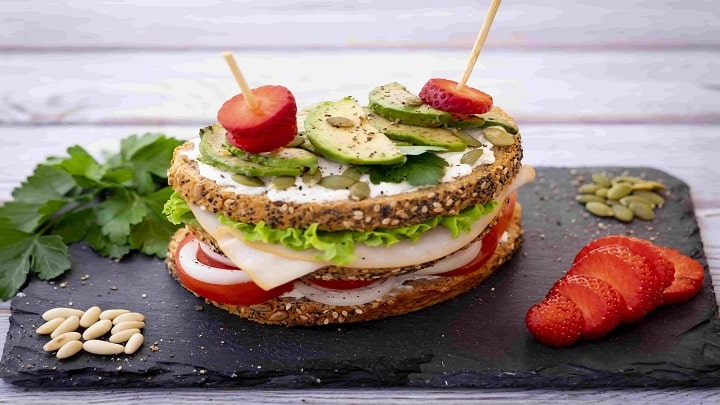 مصرف میان وعده برای افزایش وزن کودکان مصرف میان وعده برای افزایش وزن کودکان