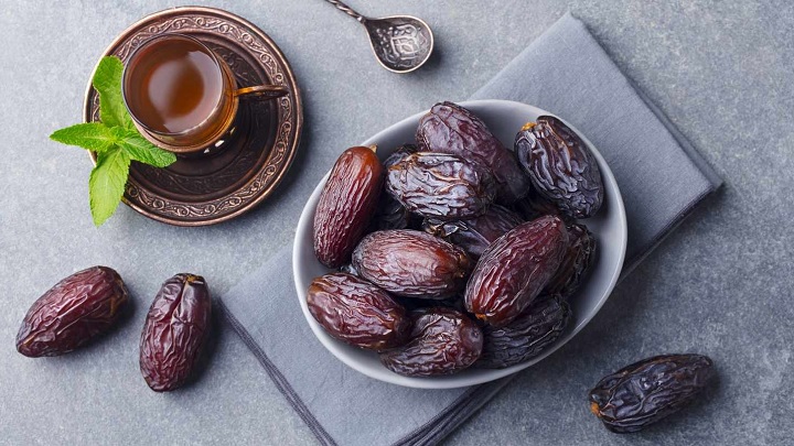 خرما کبد را چرب میکند