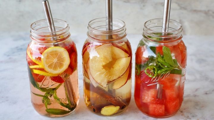 دتاکس واتر برای کمک به شادابی و طراوت پوست