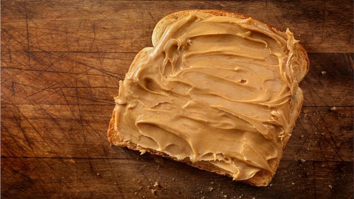 تفاوت اصلی و مهم کره بادام زمینی و کره کنجد تفاوت اصلی و مهم کره بادام زمینی و کره کنجد