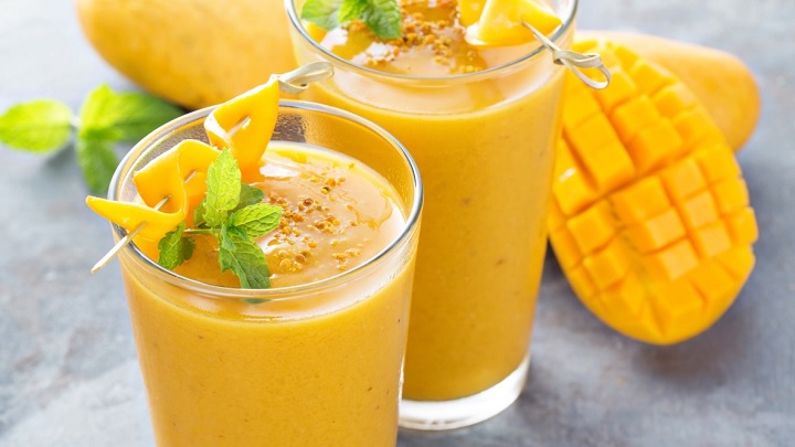 ترکیب انبه با شیر بستنی ترکیب انبه با شیر بستنی