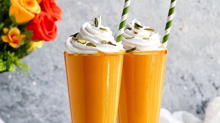 ترکیب انبه با خامه و شیر ترکیب انبه با خامه و شیر