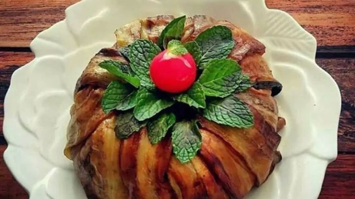 مراحل تهیه دلمه بادمجان قالبی مراحل تهیه دلمه بادمجان قالبی