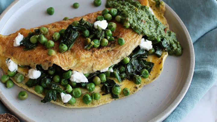 مراحل تهیه املت نخود فرنگی