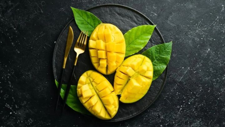 اگر به دنبال جذب حداکثر ویتامینها و مواد مغذی انبه هستید اگر به دنبال جذب حداکثر ویتامینها و مواد مغذی انبه هستید