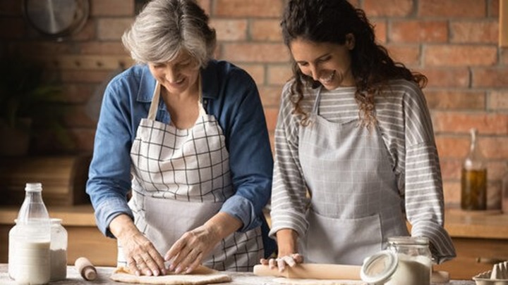 بین دو خانواده تعادل ایجاد کنید بین دو خانواده تعادل ایجاد کنید