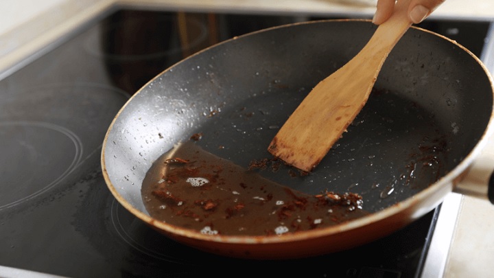 علائم خراب شدن روغن مایع علائم خراب شدن روغن مایع