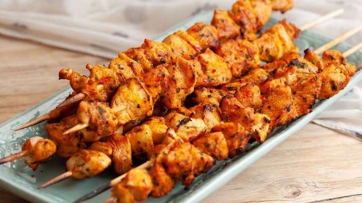 طرز تهیه جوجه کباب آلبالویی با ترشی آلبالو طرز تهیه جوجه کباب آلبالویی با ترشی آلبالو