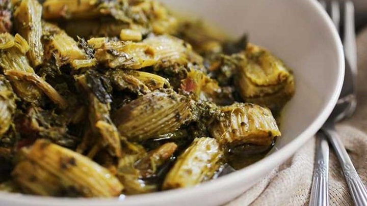 طرز تهیه خورش کرفس با غوره طرز تهیه خورش کرفس با غوره