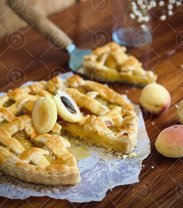 تارت زردآلو خوشمزه خانگی تارت زردآلو خوشمزه خانگی