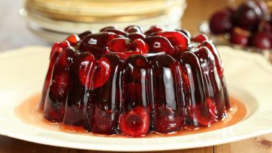 طرز تهیه شارلوت آلبالو؛ دسر خوشمزه تابستانی