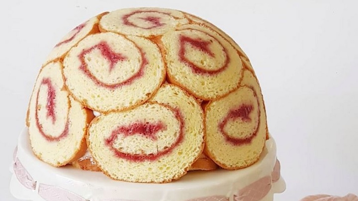 رسپی دسر شارلوت آلبالو با بستنی رسپی دسر شارلوت آلبالو با بستنی