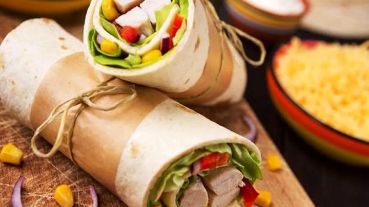 مراحل تهیه لقمه مرغ با سس سالسا مراحل تهیه لقمه مرغ با سس سالسا