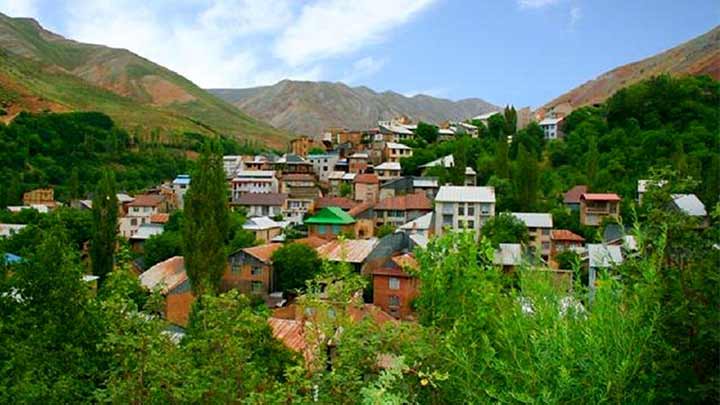 روستای آبنیک از مناطق خوش آب و هوای اطراف تهران روستای آبنیک از مناطق خوش آب و هوای اطراف تهران
