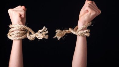 ترک ۹ عادت بد با تأثیرات منفی؛ گامی به سوی سلامتی و خوشبختی